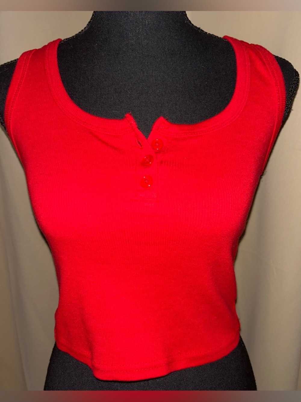 Shein henley cropped tank top. Red. Size medium